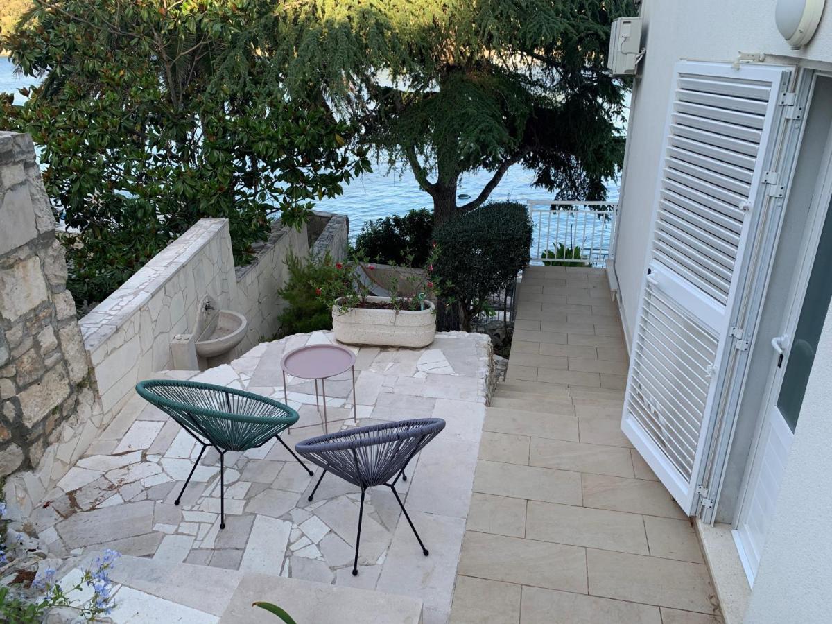 Studio Apartments More Đảo Korčula Ngoại thất bức ảnh
