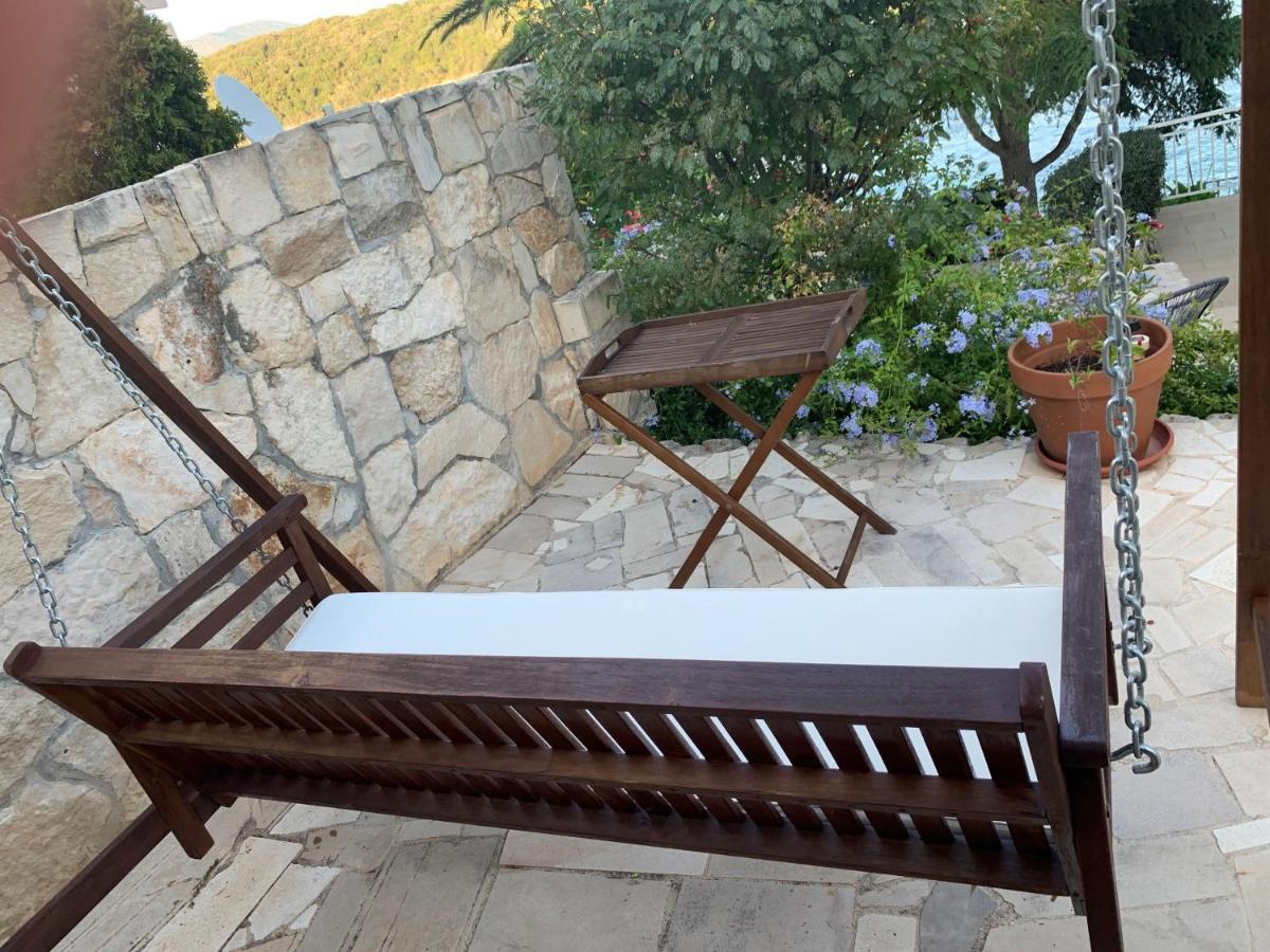 Studio Apartments More Đảo Korčula Ngoại thất bức ảnh